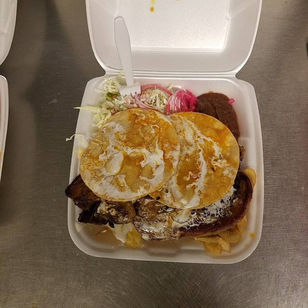 Al Estilo Catracho | restaurant | 10317 Airline Dr, Houston, TX 77037, USA | 8322580353 OR +1 832-258-0353