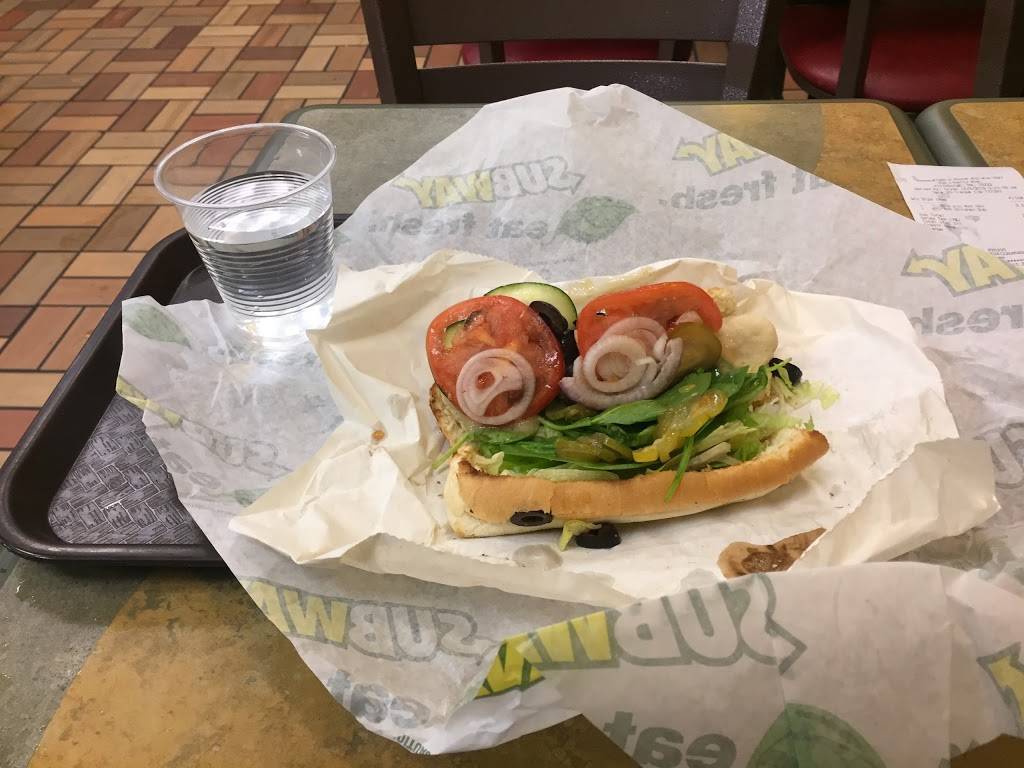 Subway | restaurant | 703 Liberty Ave, Pittsburgh, PA 15222, USA | 4124347827 OR +1 412-434-7827