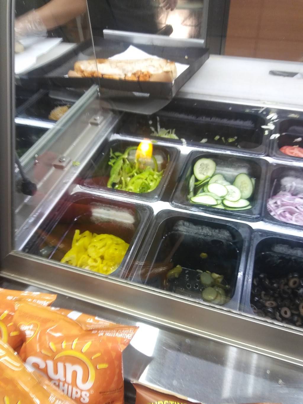 Subway Restaurants | restaurant | 4804 E. Sam Houston Pkwy S., Suite 100, Beltway-Crenshaw Retail Center, Pasadena, TX 77505, USA | 2814874111 OR +1 281-487-4111