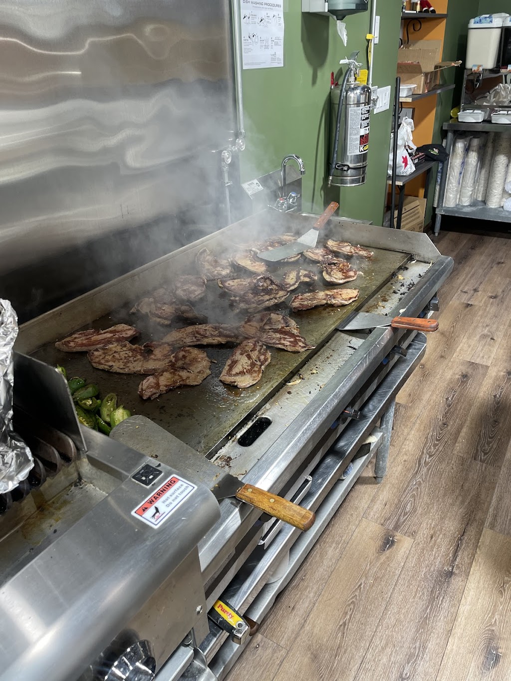 El Pollo Ranchero | restaurant | 1730 Calumet Ave, Whiting, IN 46394, USA | 2196555215 OR +1 219-655-5215