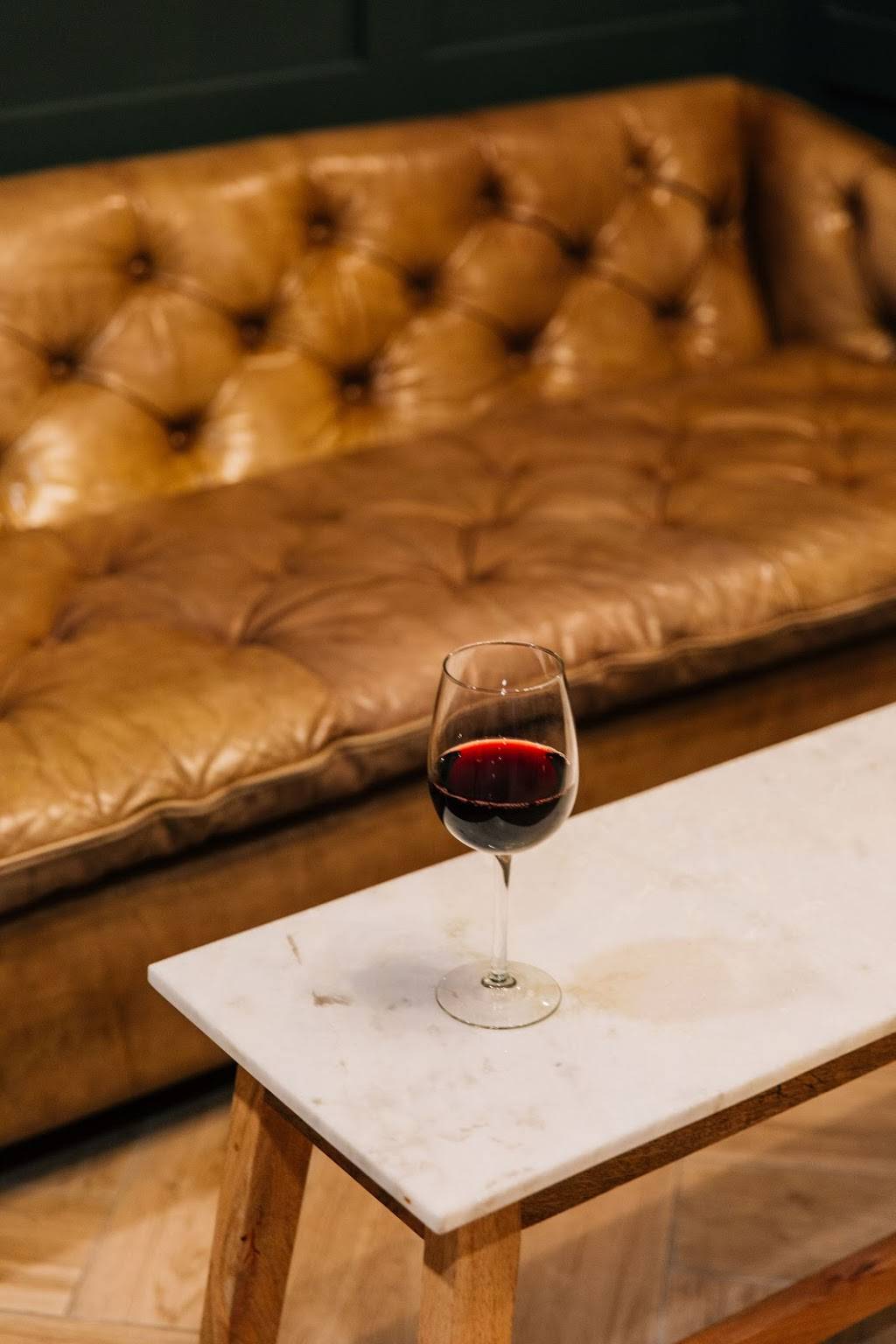 Posting House | restaurant | 2018 Hendricks Ave, Jacksonville, FL 32207, USA | 9047387106 OR +1 904-738-7106