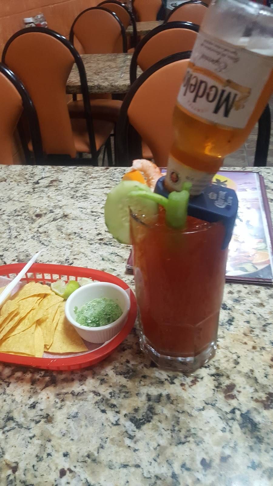 Mariscos El Nayarita | restaurant | 10624 Merritt St, Castroville, CA 95012, USA | 8316322430 OR +1 831-632-2430