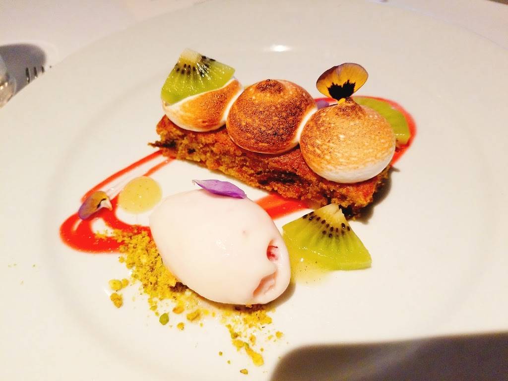 Hawks | restaurant | 5530 Douglas Blvd, Granite Bay, CA 95746, USA | 9167916200 OR +1 916-791-6200