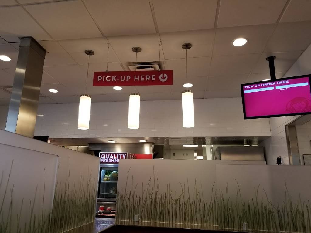 Wendys | restaurant | 1903 Hwy 45 N, Columbus, MS 39705, USA | 6623282584 OR +1 662-328-2584