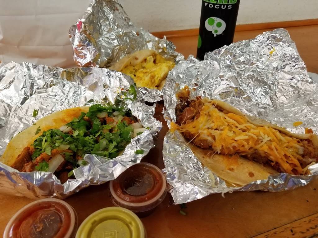 Jrs Tacos | restaurant | 1921 Cedar Bend Dr, Austin, TX 78757, USA | 5128315554 OR +1 512-831-5554