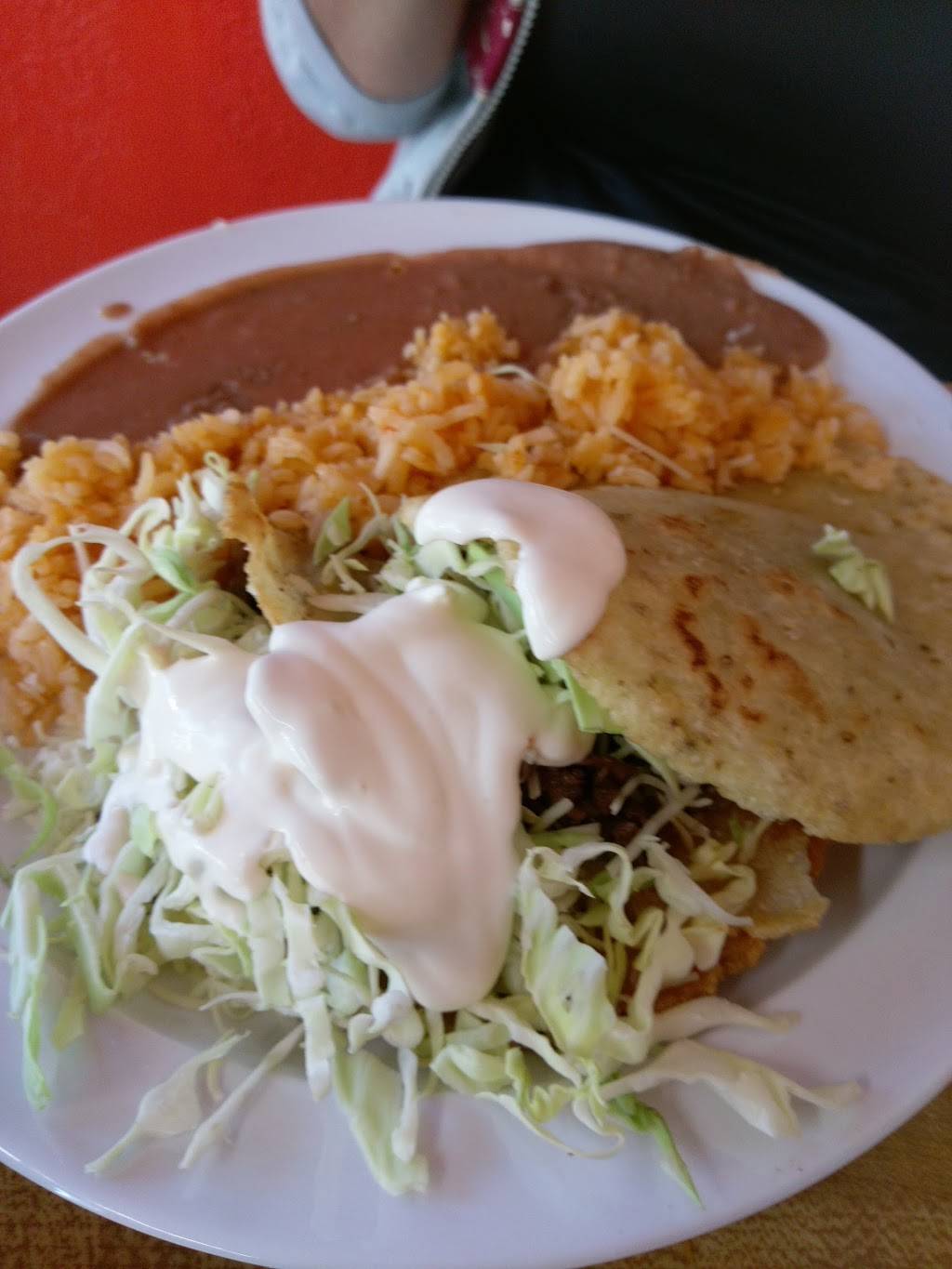 Tres Hermanas | restaurant | 12620 San Pablo Ave, Richmond, CA 94805, USA | 5102371094 OR +1 510-237-1094