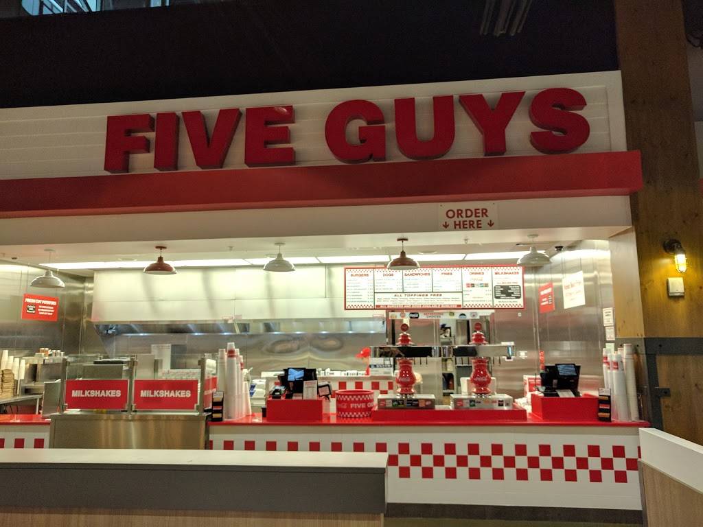 Five Guys | meal takeaway | 7100 Foundry Row, West Chester Township, OH 45069, USA | 5137790058 OR +1 513-779-0058