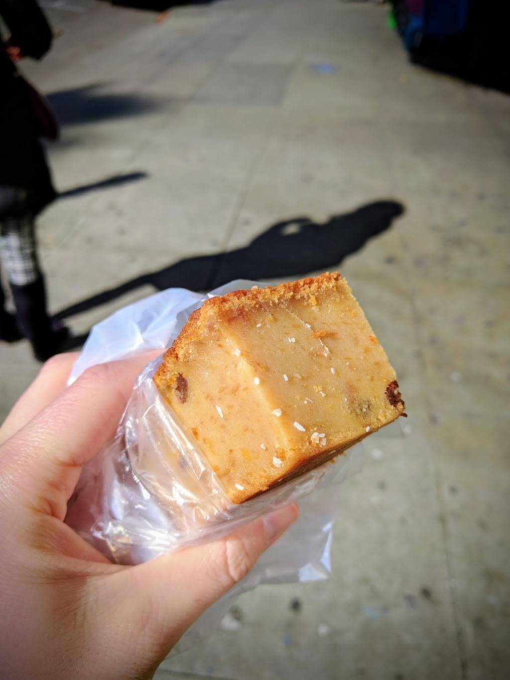 Dragon City Bakery & Cafe | bakery | 2367 Mission St, San Francisco, CA 94110, USA | 4158219718 OR +1 415-821-9718