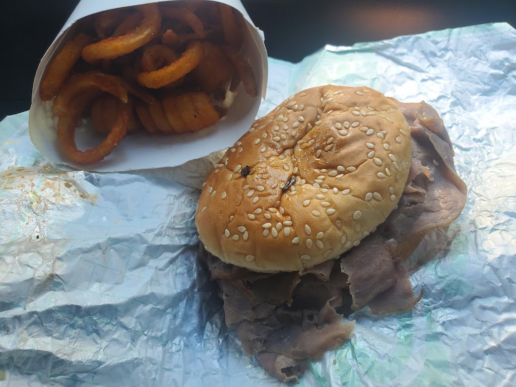 Arbys | meal takeaway | 2221 W, 6th St, Limon, CO 80828, USA | 7197752024 OR +1 719-775-2024
