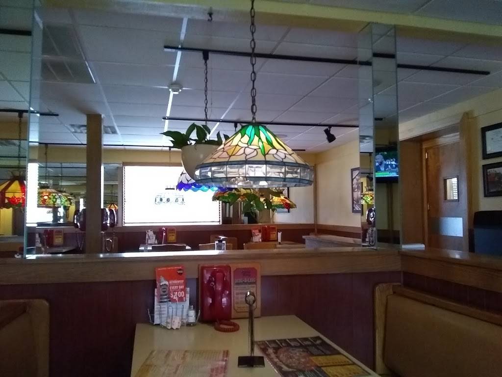 Pizza King | meal delivery | 1421 W Bethel Ave, Muncie, IN 47304, USA | 7652825901 OR +1 765-282-5901