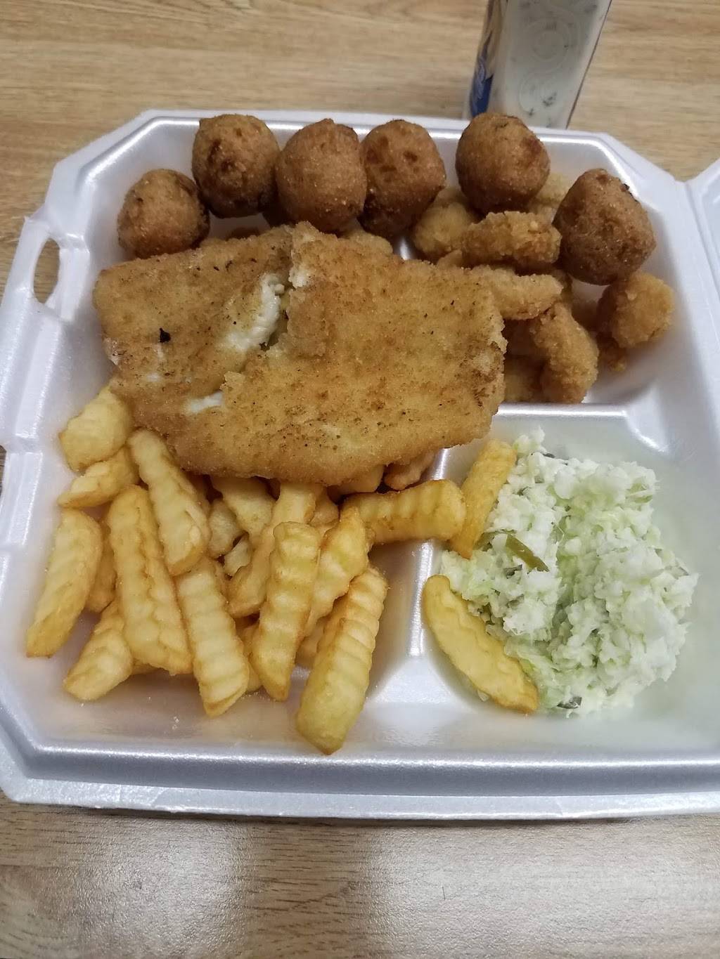 Ole SchoolHouse Grill | restaurant | 3811 SC-41, Fork, SC 29543, USA | 8434642568 OR +1 843-464-2568