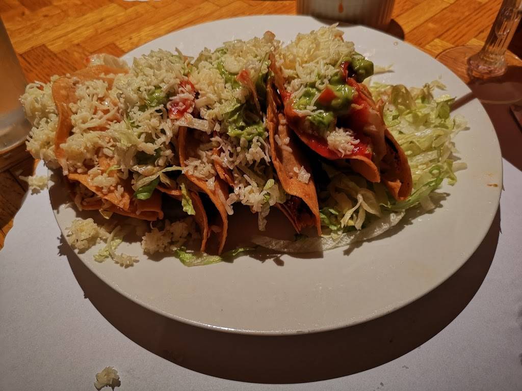 Barragans | restaurant | 730 N Victory Blvd, Burbank, CA 91502, USA | 8188482325 OR +1 818-848-2325