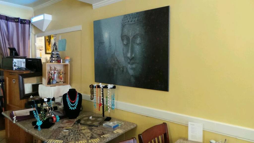 Samila Thai Restaurant | restaurant | 1921, 2415 Clement St, San Francisco, CA 94121, USA | 4157524310 OR +1 415-752-4310