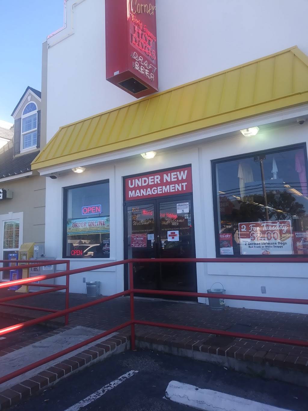 Sams Corner Myrtle Beach | restaurant | 7718 N Kings Hwy, Myrtle Beach, SC 29572, USA | 8434493342 OR +1 843-449-3342