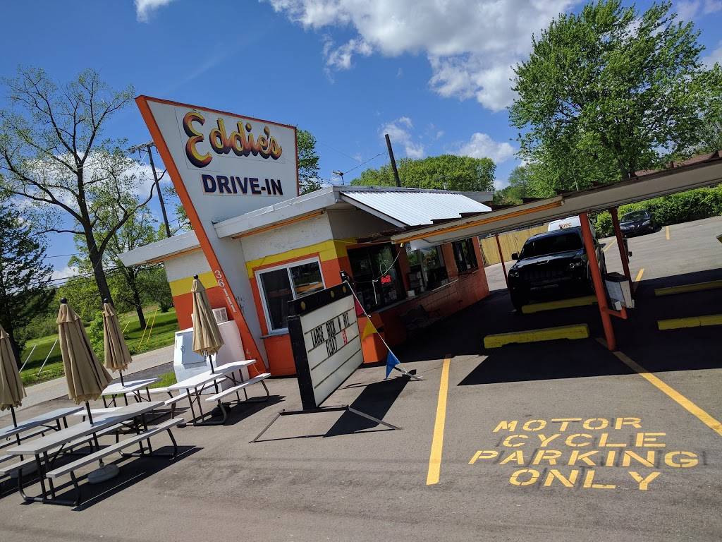 Eddies Drive In | restaurant | 36111 Jefferson Ave, Harrison Charter Township, MI 48045, USA | 5864692345 OR +1 586-469-2345
