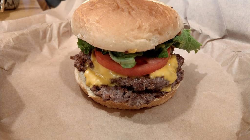 Wayback Burgers | restaurant | 5098 S Federal Blvd, Englewood, CO 80110, USA | 3037943136 OR +1 303-794-3136