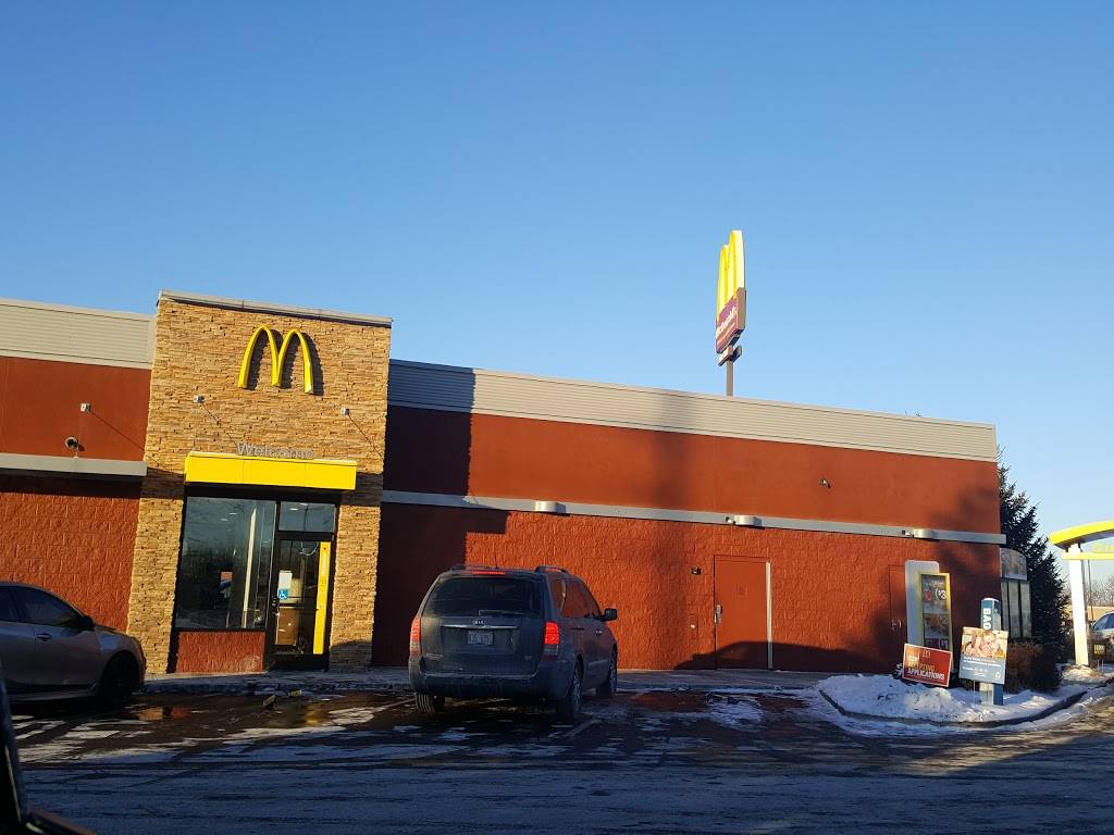 McDonalds | cafe | 1031 N Green St, Brownsburg, IN 46112, USA | 3178526133 OR +1 317-852-6133