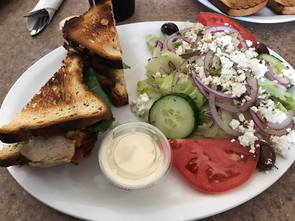 Sammys Family Restaurant | restaurant | 2 Cameron Dr, Ancaster, ON L9G 2L3, Canada | 9056486756 OR +1 905-648-6756