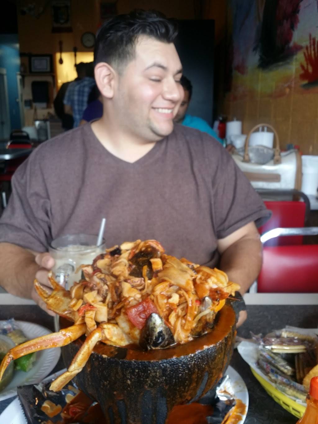 El Huichol De Don Memo | restaurant | 815 N Lake St, Aurora, IL 60506, USA | 6306184909 OR +1 630-618-4909