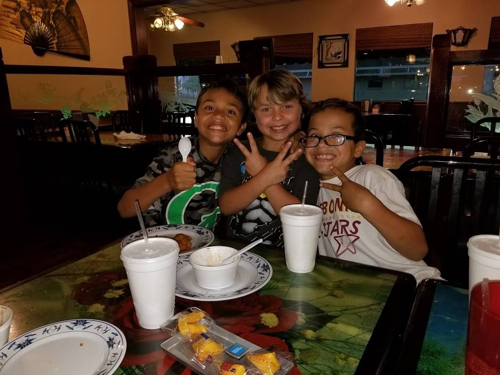 Golden Dragon | restaurant | 6515 W Park Ave, Houma, LA 70364, USA | 9858688682 OR +1 985-868-8682