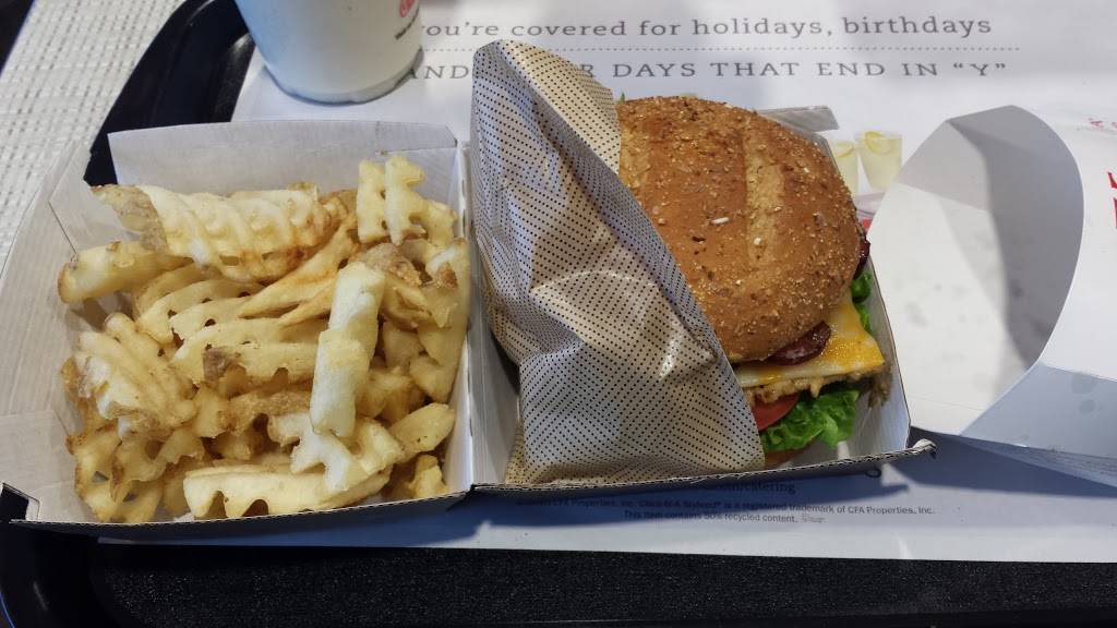 Chick-fil-A Bangor | restaurant | 605 Stillwater Ave, Bangor, ME 04401, USA | 2072623725 OR +1 207-262-3725