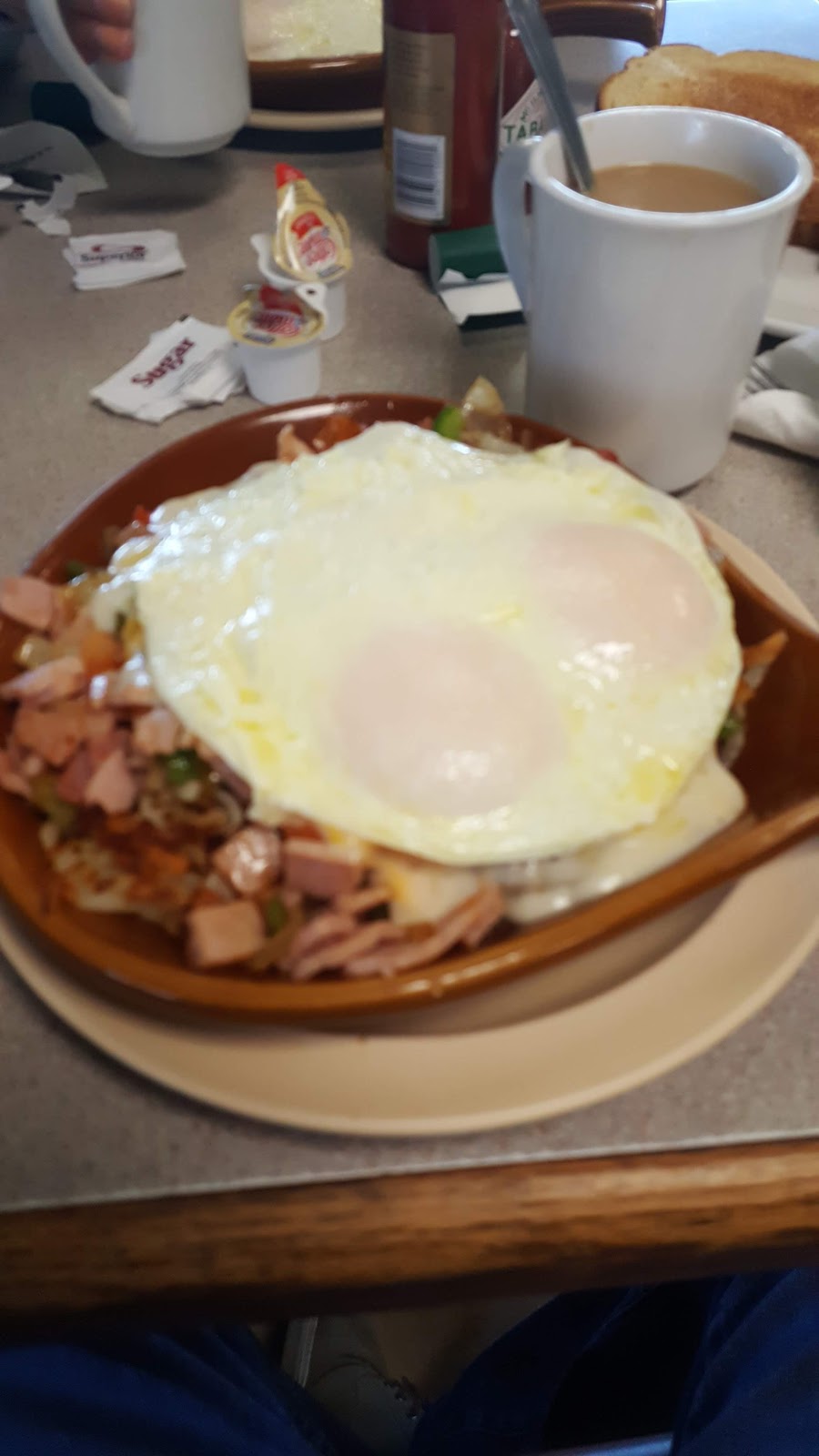 Star Cafe | restaurant | 9986 US-67, Beardstown, IL 62618, USA | 2173239777 OR +1 217-323-9777