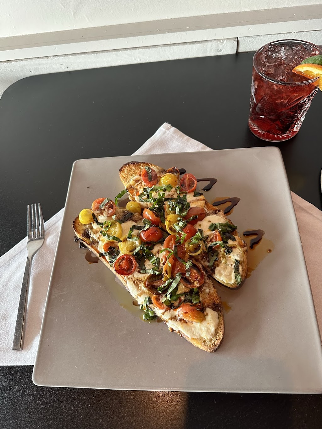 MK Bistro | restaurant | 3523 S Peoria Ave, Tulsa, OK 74105, USA | 9187479463 OR +1 918-747-9463