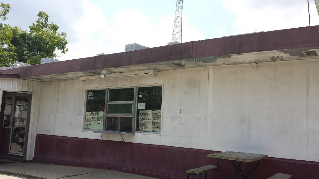 Park-N-Eat | restaurant | 201 Dearborn St, Hillsboro, IL 62049, USA | 2175325321 OR +1 217-532-5321