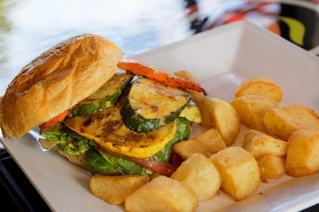 Flames | restaurant | 3131 Nacogdoches Rd #101, San Antonio, TX 78217, USA | 2102675885 OR +1 210-267-5885