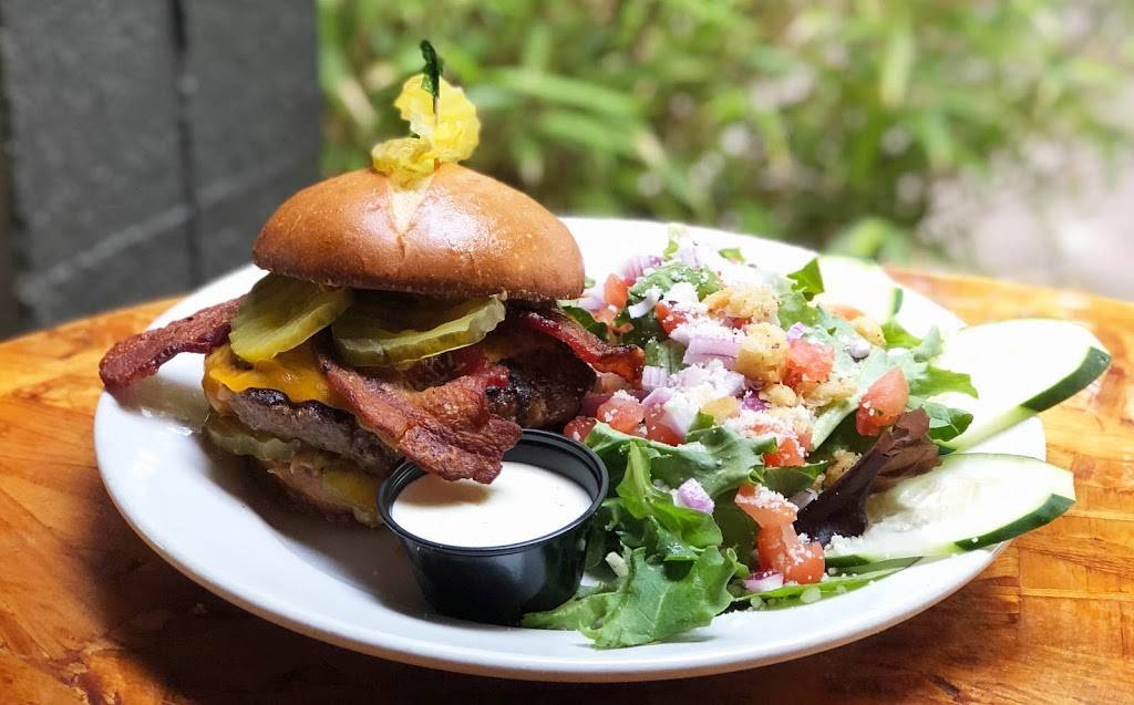 Ladd Taphouse | restaurant | 2239 SE 11th Ave, Portland, OR 97214, USA | 5032363592 OR +1 503-236-3592