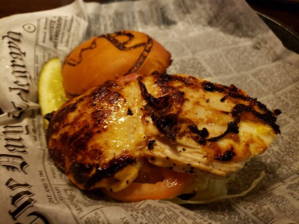 Wild Badger Sports Saloon | restaurant | 240 S Knowles Ave, New Richmond, WI 54017, USA | 7152464867 OR +1 715-246-4867