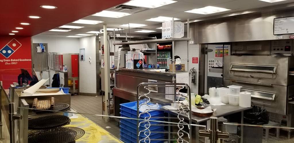 Dominos Pizza | meal delivery | 1700 E Main St, Radford, VA 24141, USA | 5406396144 OR +1 540-639-6144