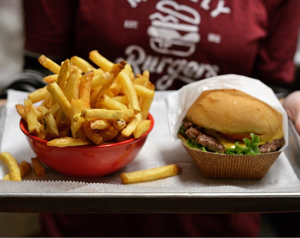 Mainely Burgers | restaurant | 704 Massachusetts Ave, Cambridge, MA 02139, USA | 6179457010 OR +1 617-945-7010