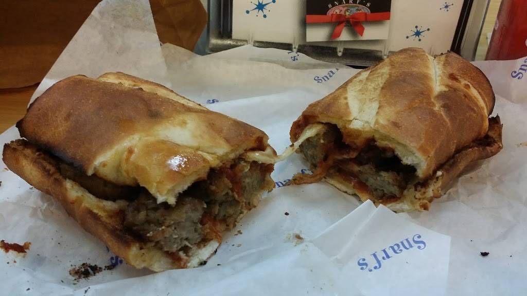 Snarfs Sandwiches SLU | restaurant | 374 S Grand Blvd, St. Louis, MO 63103, USA | 3148334828 OR +1 314-833-4828