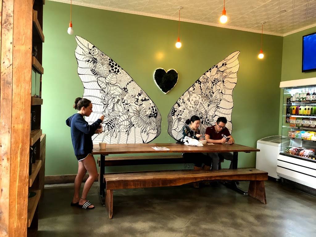SunLife Organics | cafe | 4799 Commons Way, Calabasas, CA 91302, USA | 8182221777 OR +1 818-222-1777