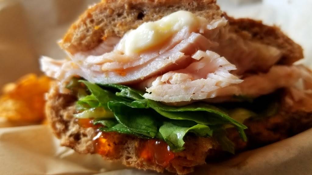 Farm Basket | meal takeaway | 2008 Langhorne Rd, Lynchburg, VA 24501, USA | 4345281107 OR +1 434-528-1107