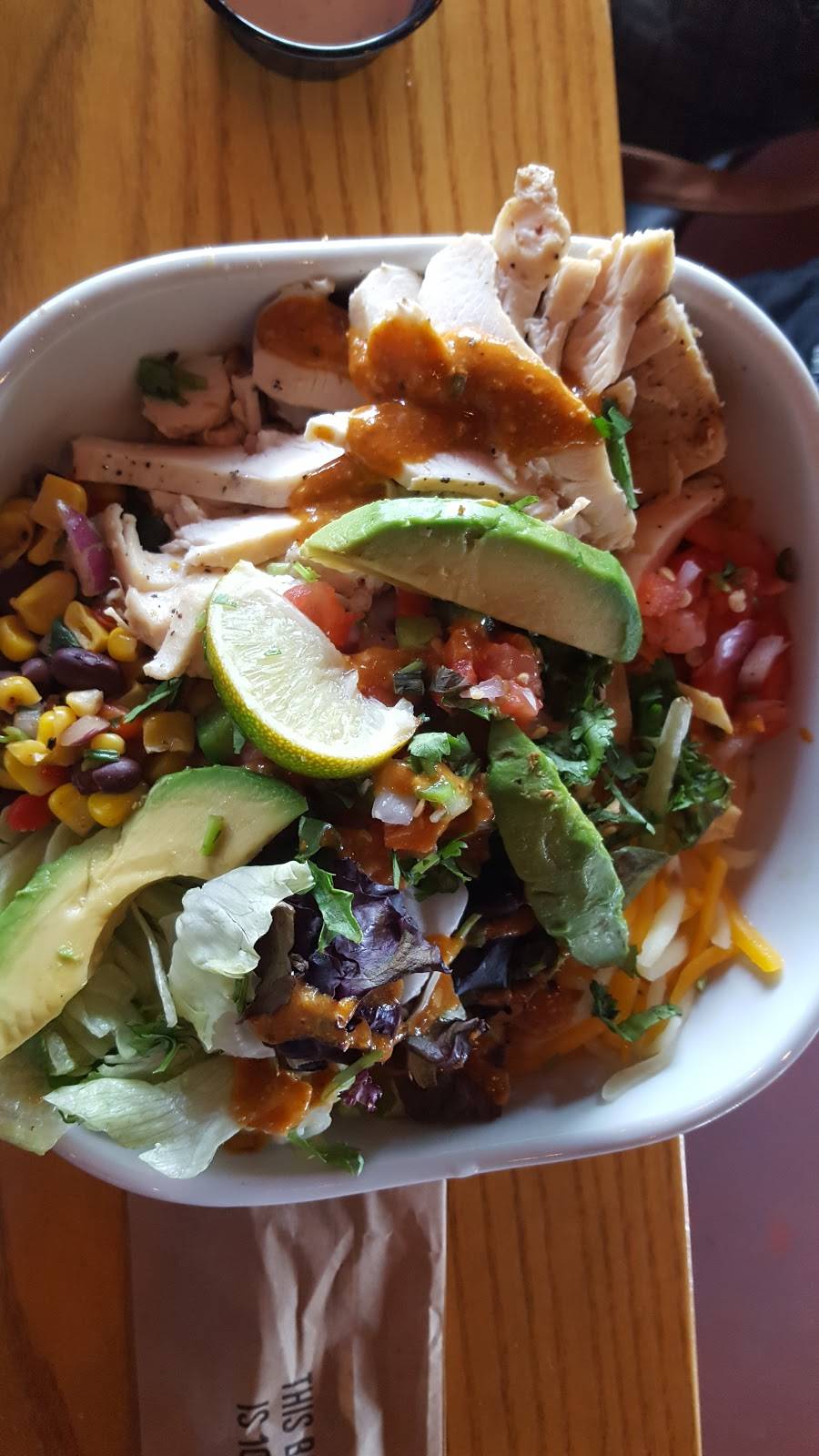 Chilis Grill & Bar | restaurant | 101 Westfield Dr, St Peters, MO 63376, USA | 6363974447 OR +1 636-397-4447