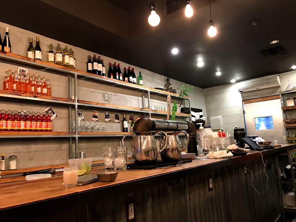 Ceviches by Divino Miami Springs | restaurant | 46 Curtiss Pkwy, Miami Springs, FL 33166, USA | 7864094634 OR +1 786-409-4634