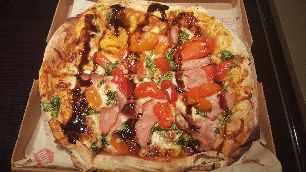 MOD Pizza | restaurant | 3A Peninsula Center, Rolling Hills Estates, CA 90274, USA | 3102650100 OR +1 310-265-0100