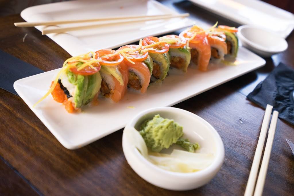 Azuma On The Lake | restaurant | 15830 Southwest Fwy, Sugar Land, TX 77478, USA | 2813130518 OR +1 281-313-0518