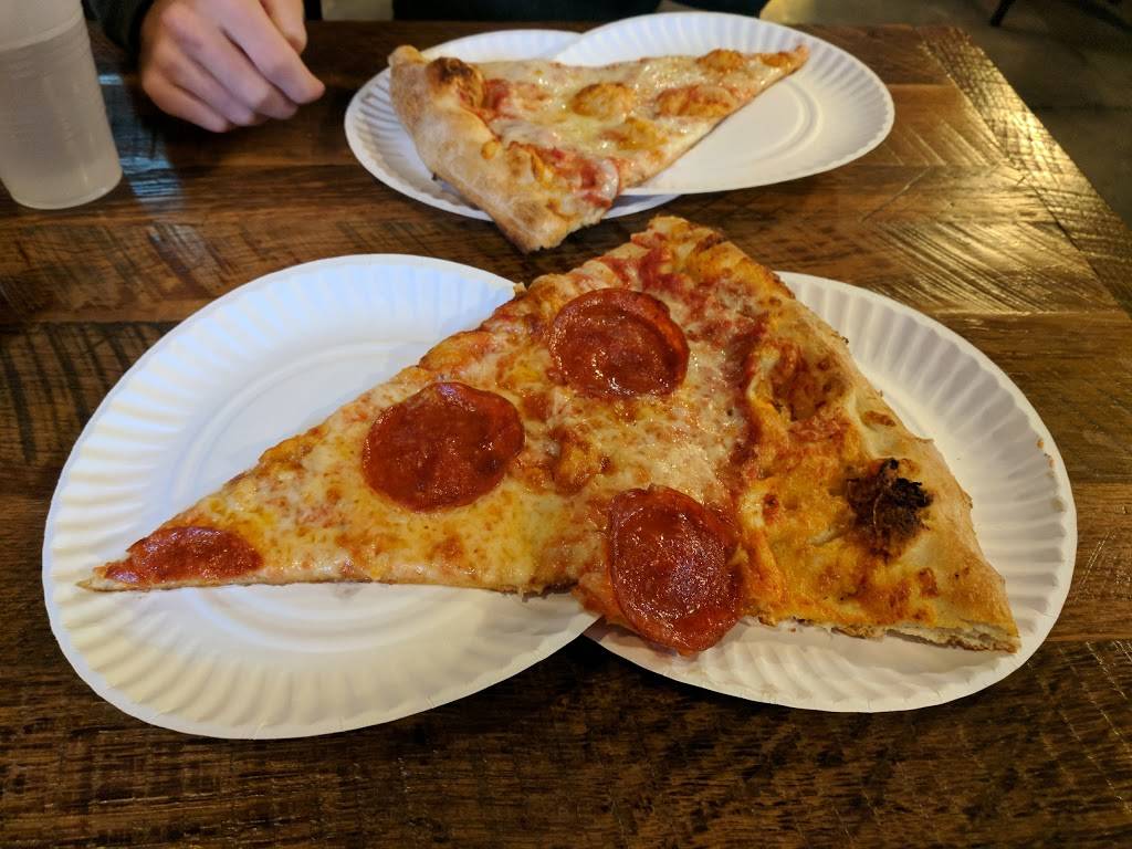 Goodfellas Mass Ave | restaurant | 545 Massachusetts Ave, Indianapolis, IN 46204, USA | 3176023401 OR +1 317-602-3401