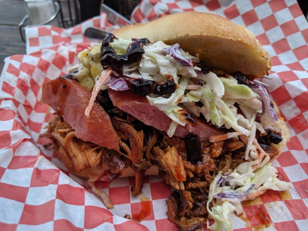 South Bay Dickersons BBQ | restaurant | 619 Legion Way SE, Olympia, WA 98501, USA | 3609436900 OR +1 360-943-6900