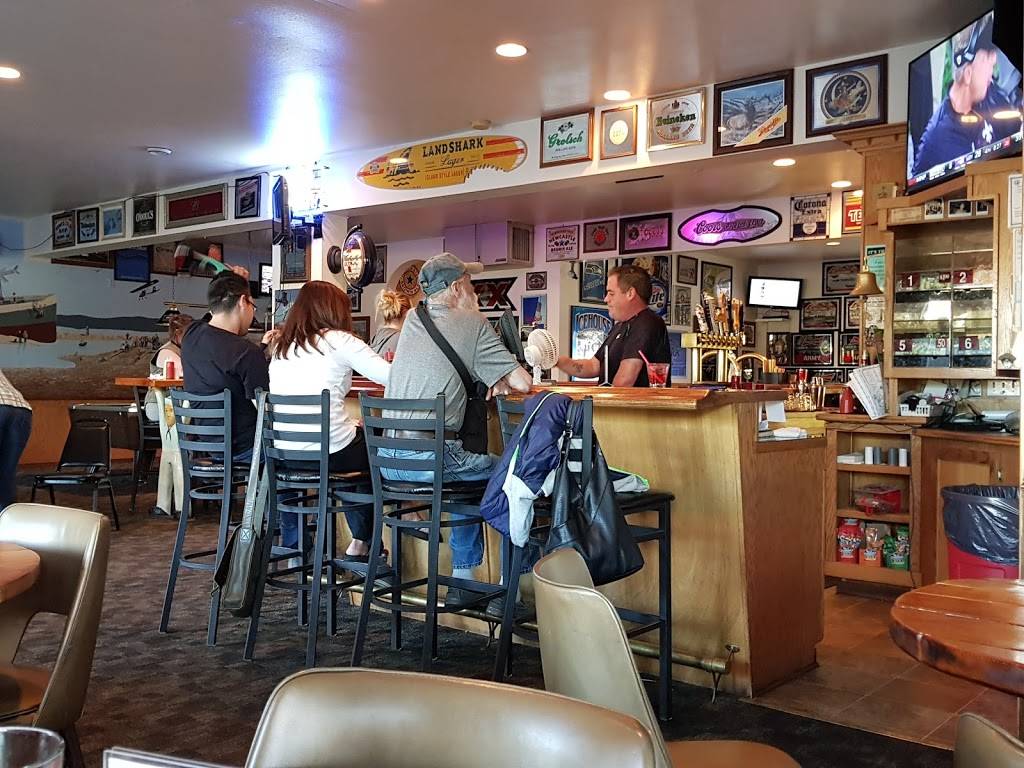Porthole Pub Bar & Grill | restaurant | 893 Point Brown Ave NW, Ocean Shores, WA 98569, USA | 3602894469 OR +1 360-289-4469