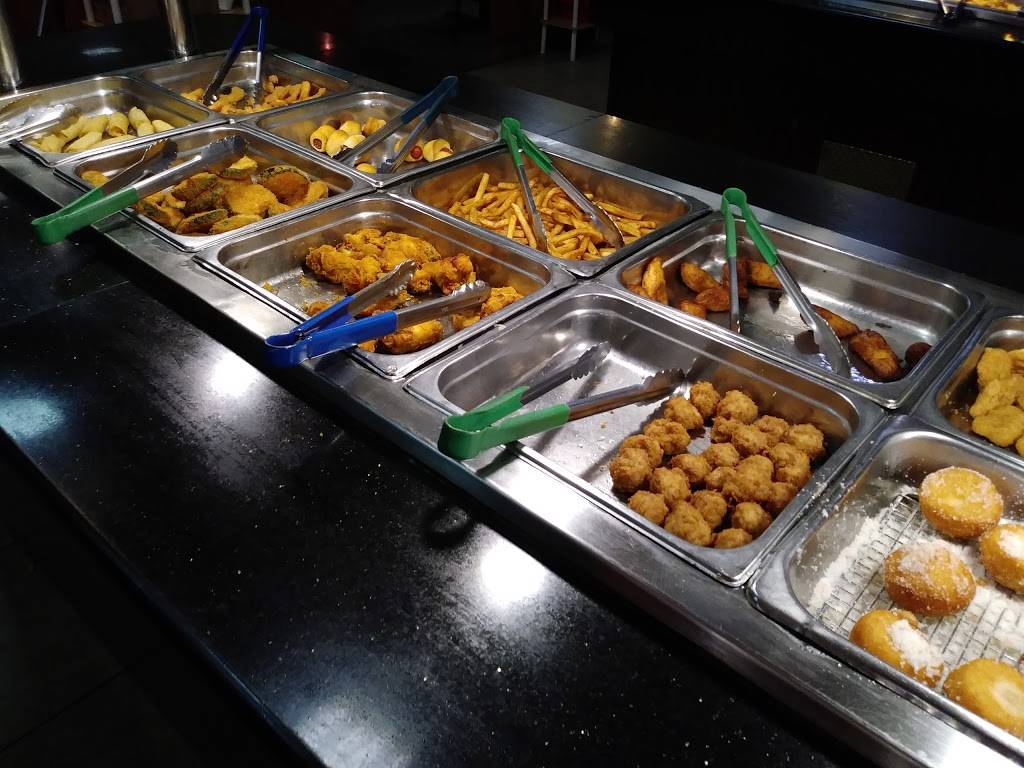 Golden Panda | restaurant | 37915 Eiland Blvd, Zephyrhills, FL 33542, USA | 8137791581 OR +1 813-779-1581