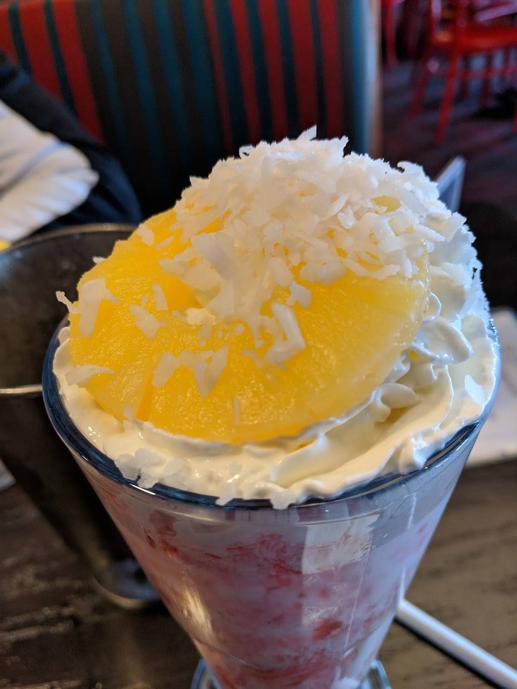 Red Robin Gourmet Burgers and Brews | restaurant | 8522 W Grand River Ave, Brighton, MI 48116, USA | 8105341000 OR +1 810-534-1000