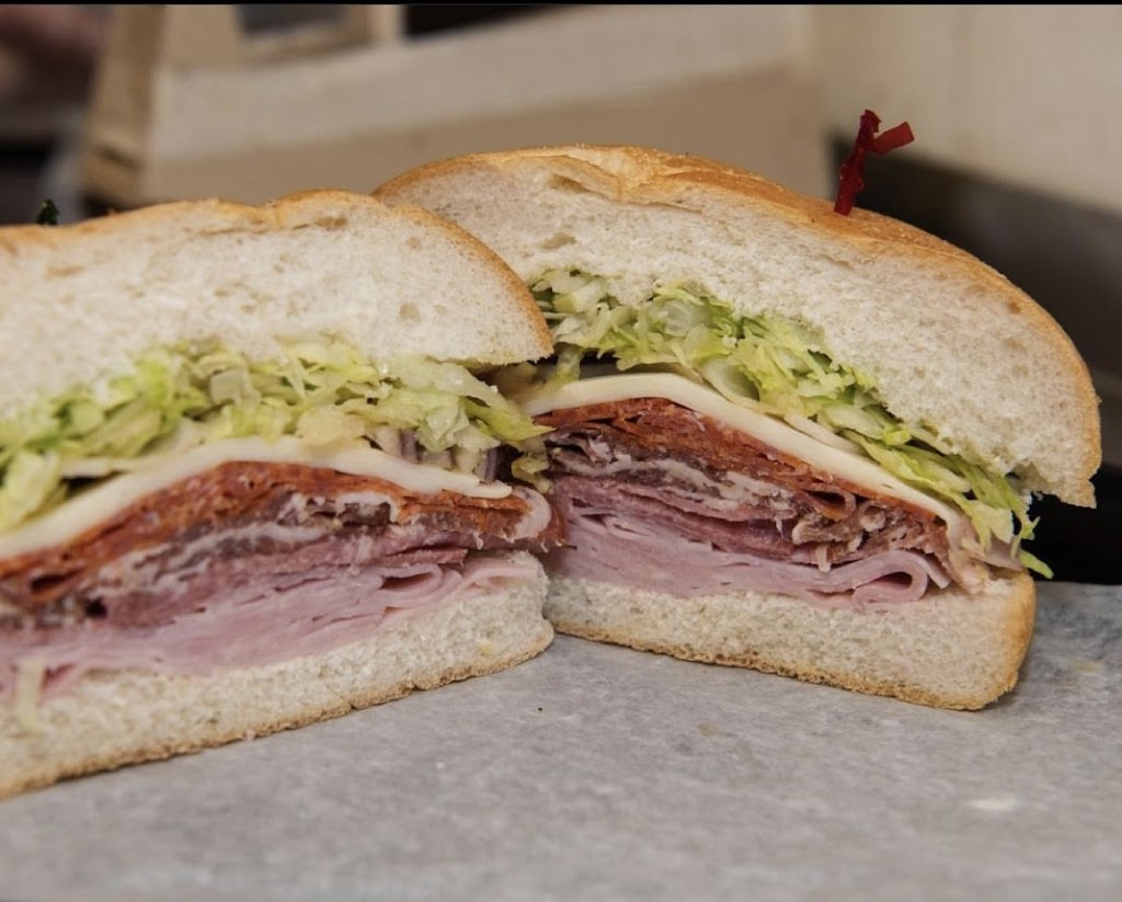 P&M on Whitney | restaurant | 3825 Whitney Ave, Hamden, CT 06518, USA | 2038595397 OR +1 203-859-5397