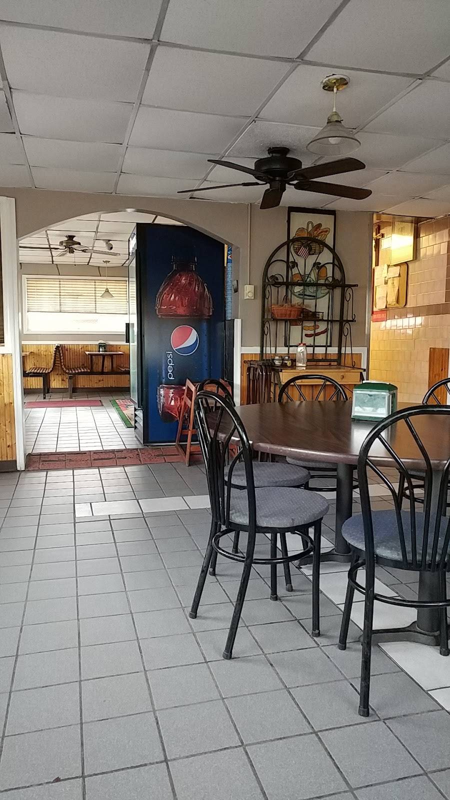 Palumbo Pizza | restaurant | 4795 W Market St, York, PA 17408, USA | 7177925889 OR +1 717-792-5889