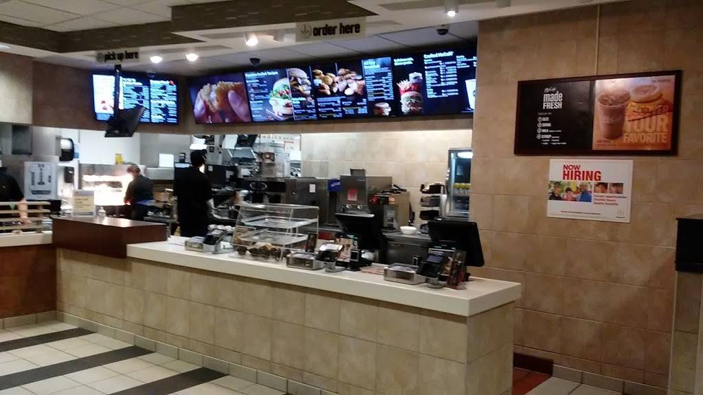 McDonalds | cafe | 332 St John St, Portland, ME 04102, USA | 2077612817 OR +1 207-761-2817