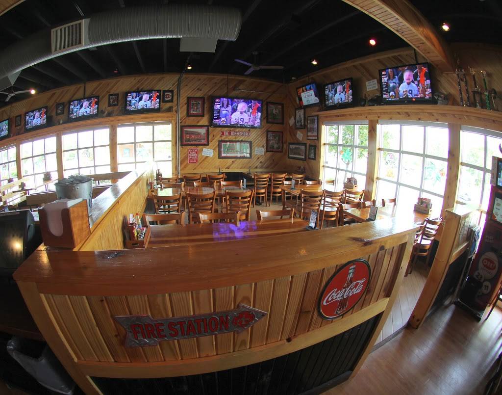 Roosters | restaurant | 5225 Nike Station Way, Hilliard, OH 43026, USA | 6147776125 OR +1 614-777-6125