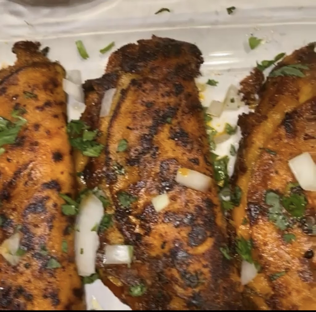 TLK Favs & Eatery ♥️ | restaurant | 74th S Vernon Ave, Chicago, IL 60619, USA | 3129524858 OR +1 312-952-4858